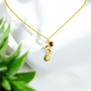 🆕Gold Tone Rose Pendant + Crystal Necklace 🥀